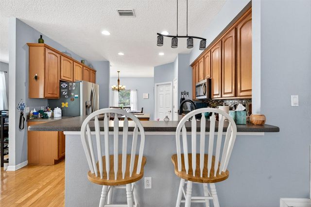 9018 N RIVER ROAD, Tampa, FL 33635