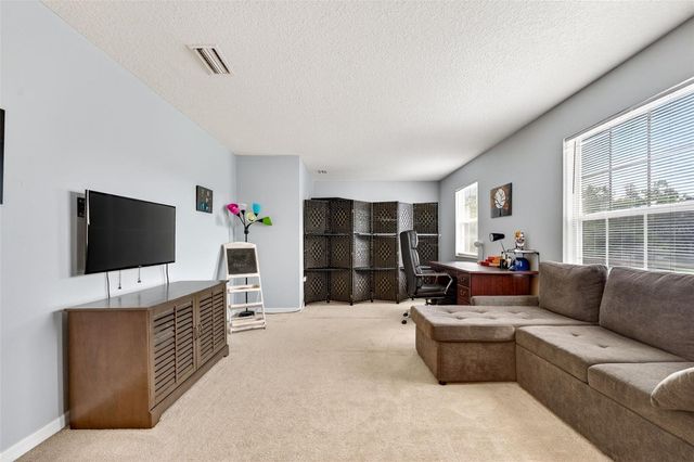 9018 N RIVER ROAD, Tampa, FL 33635