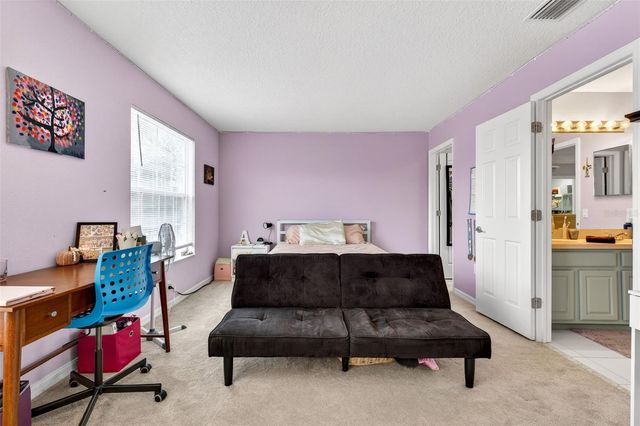 9018 N RIVER ROAD, Tampa, FL 33635