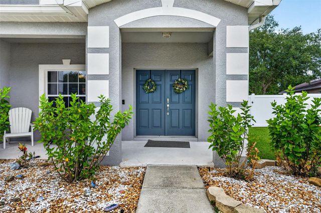 9018 N RIVER ROAD, Tampa, FL 33635