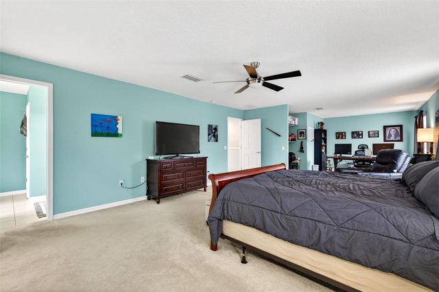 9018 N RIVER ROAD, Tampa, FL 33635