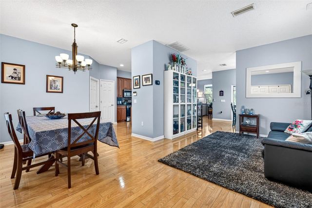 9018 N RIVER ROAD, Tampa, FL 33635