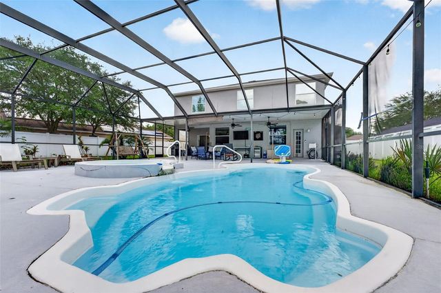 9018 N RIVER ROAD, Tampa, FL 33635