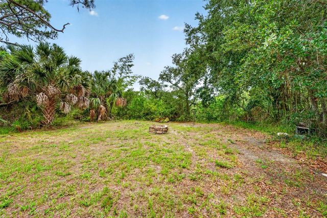 9018 N RIVER ROAD, Tampa, FL 33635