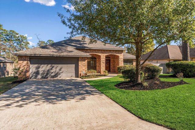 215 Deep Dale Lane, Conroe, TX 77304