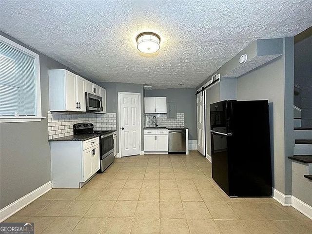 2963 Redwine Road, East Point, GA 30344
