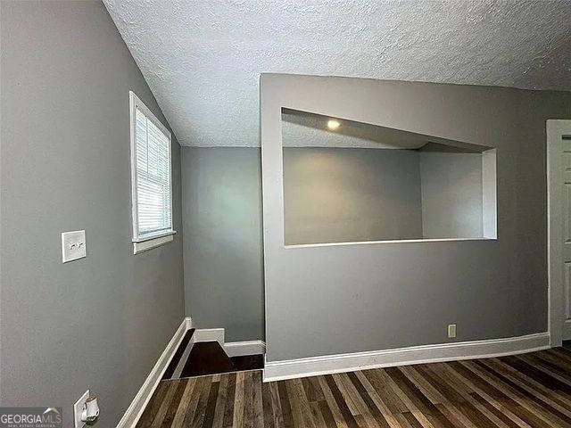 2963 Redwine Road, East Point, GA 30344