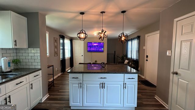 2963 Redwine Road, East Point, GA 30344