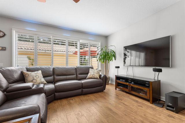 4050 Parkside Drive, Jupiter, FL 33458