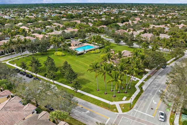 4050 Parkside Drive, Jupiter, FL 33458