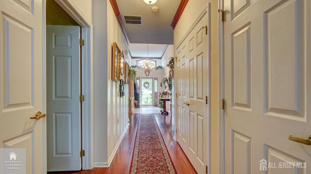 1 Kingston Court, Monroe, NJ 08831