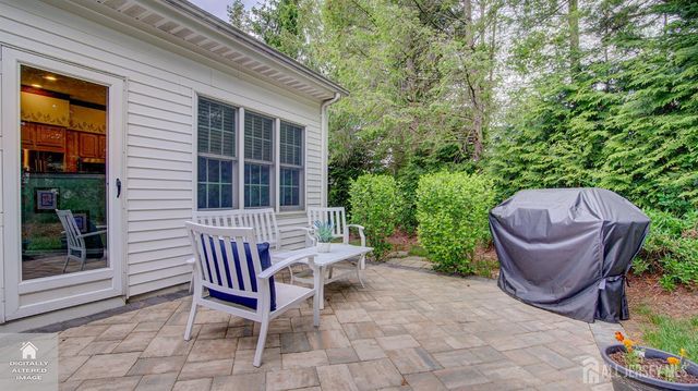 1 Kingston Court, Monroe, NJ 08831