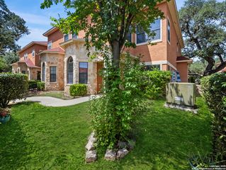 6160 Eckhert Rd Apt 608, San Antonio, TX 78240
