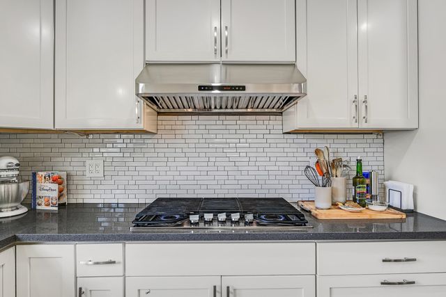 17779 Rainier Ave, Hayward, CA 94541