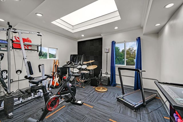 17779 Rainier Ave, Hayward, CA 94541