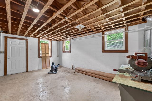 621 Carmack Ave, Carthage, TN 37030