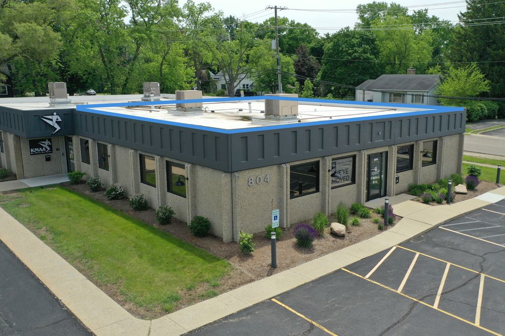 804 Front Street, Mchenry, IL 60050