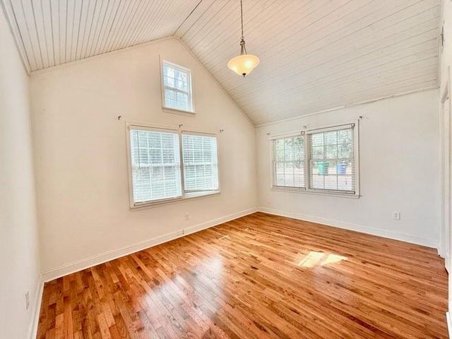 2076 Azalea Circle, Decatur, GA 30033