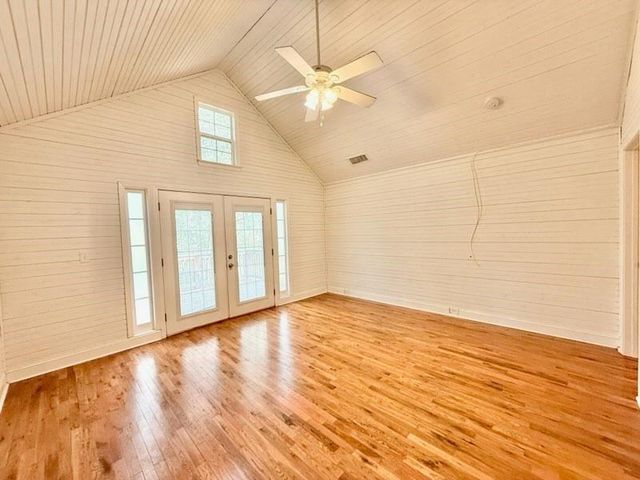 2076 Azalea Circle, Decatur, GA 30033