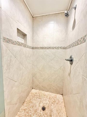 2076 Azalea Circle, Decatur, GA 30033