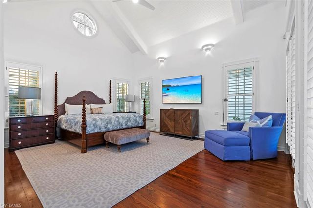 1551 Gulf Shore BLVD S, Naples, FL 34102