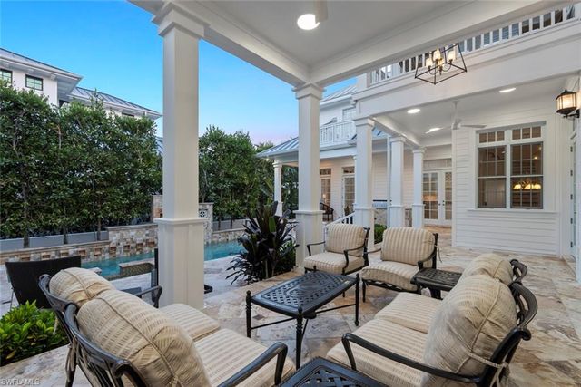 1551 Gulf Shore BLVD S, Naples, FL 34102