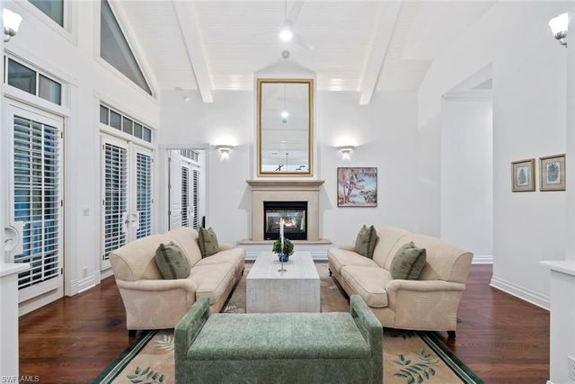 1551 Gulf Shore BLVD S, Naples, FL 34102