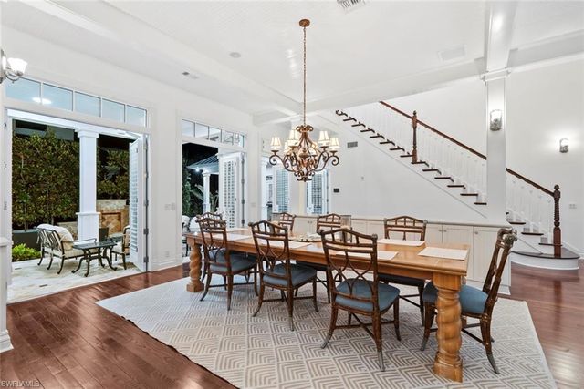 1551 Gulf Shore BLVD S, Naples, FL 34102