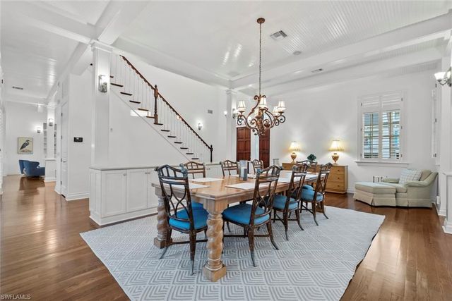 1551 Gulf Shore BLVD S, Naples, FL 34102