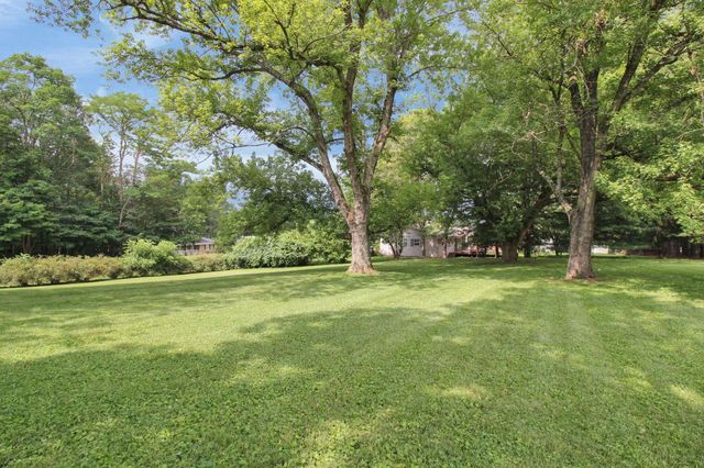 2399 Arabelle Drive NE, Lancaster, OH 43130