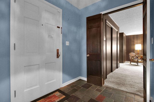 2399 Arabelle Drive NE, Lancaster, OH 43130