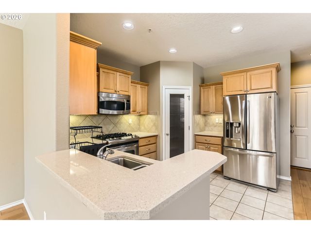 16159 Nw CENTINE Ln, Portland, OR 97229