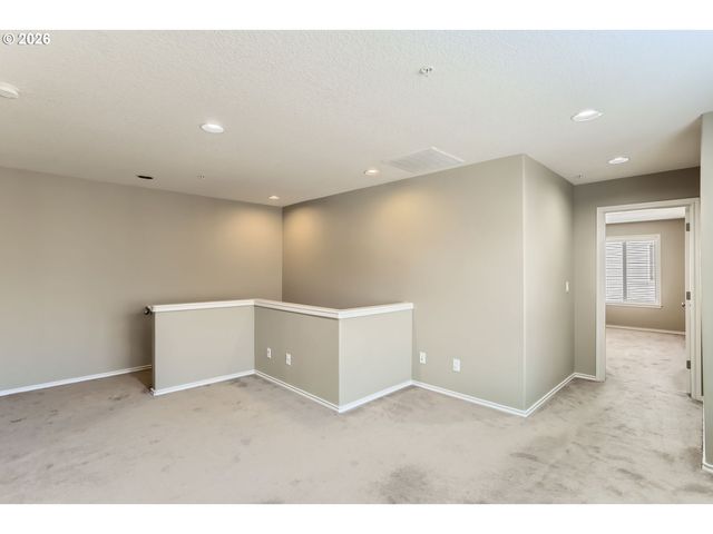 16159 Nw CENTINE Ln, Portland, OR 97229