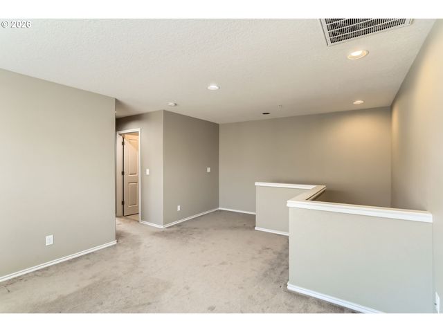 16159 Nw CENTINE Ln, Portland, OR 97229