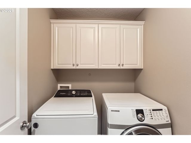 16159 Nw CENTINE Ln, Portland, OR 97229