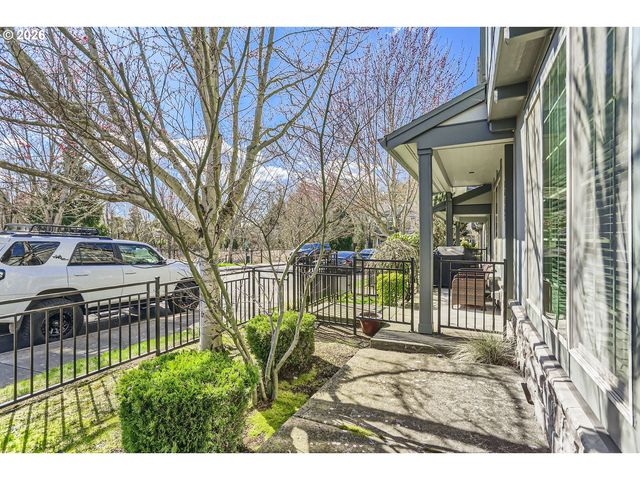 16159 Nw CENTINE Ln, Portland, OR 97229