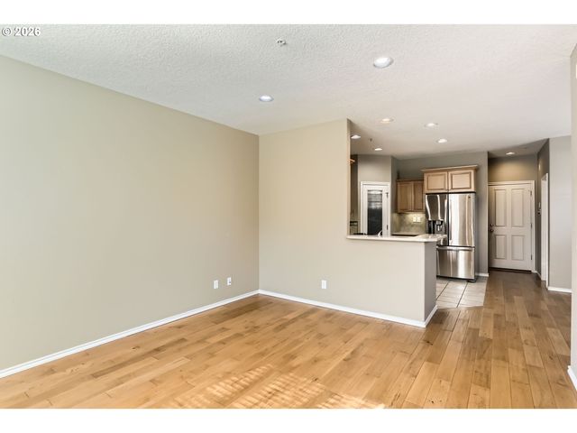 16159 Nw CENTINE Ln, Portland, OR 97229