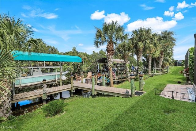 12761 Seaside Key CT, North Fort Myers, FL 33903