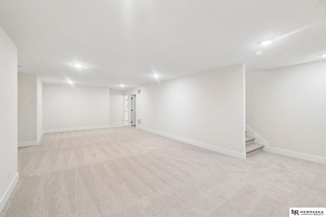 3806 Prairie Breeze Road, Lincoln, NE 68516