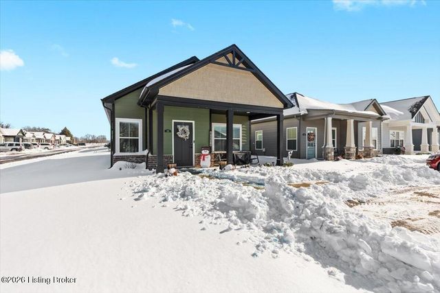 831 Rosemary Ln, La Grange, KY 40031