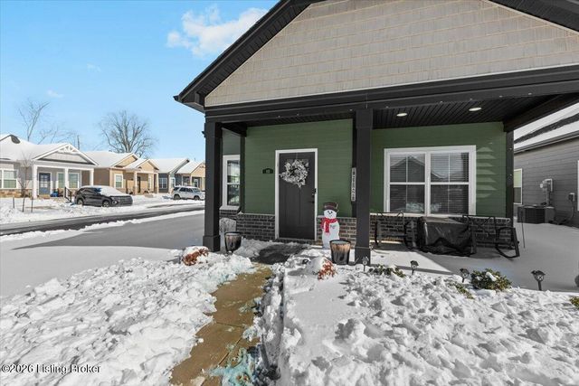 831 Rosemary Ln, La Grange, KY 40031