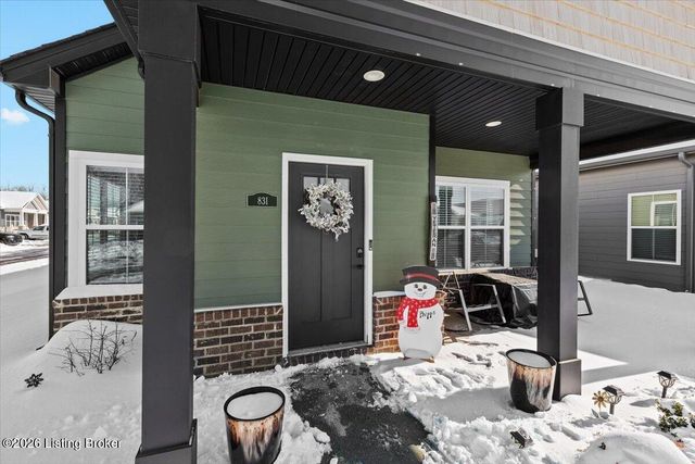 831 Rosemary Ln, La Grange, KY 40031