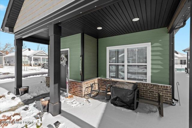 831 Rosemary Ln, La Grange, KY 40031