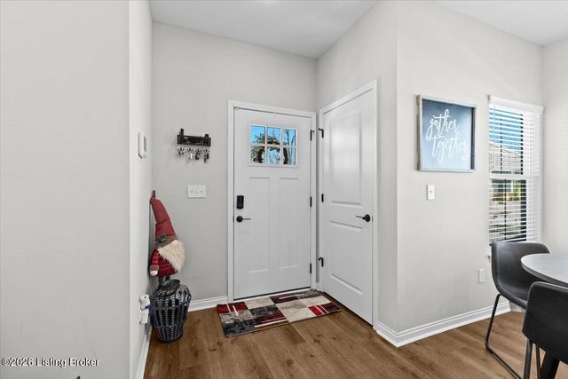 831 Rosemary Ln, La Grange, KY 40031