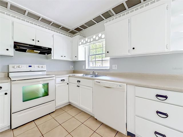 3309 NE 16TH AVENUE, Ocala, FL 34479