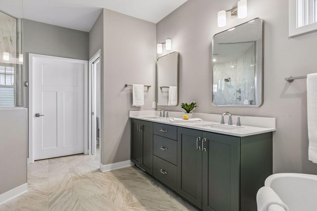 1581 Palmer Drive N, Lake Elmo, MN 55042