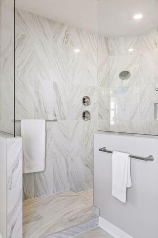 1581 Palmer Drive N, Lake Elmo, MN 55042