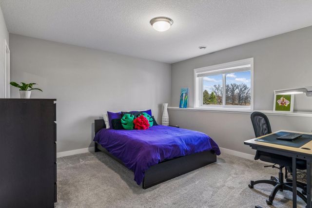 1581 Palmer Drive N, Lake Elmo, MN 55042