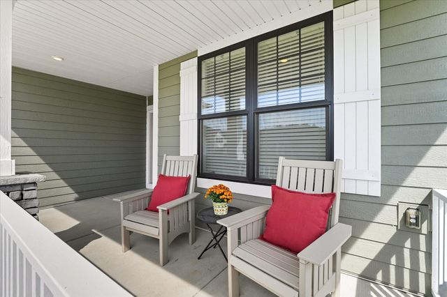 1581 Palmer Drive N, Lake Elmo, MN 55042