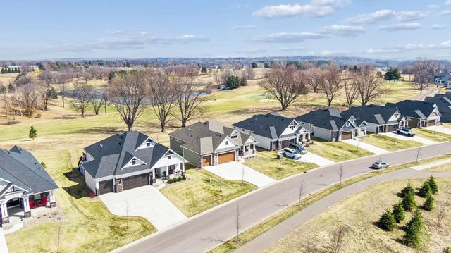 1581 Palmer Drive N, Lake Elmo, MN 55042